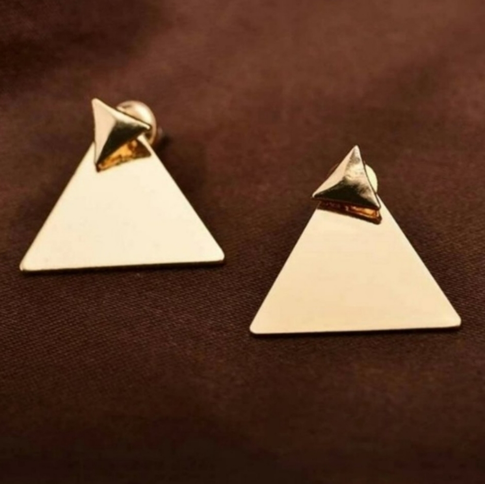 *Nina* Triangle earrings - Picture 2 of 3